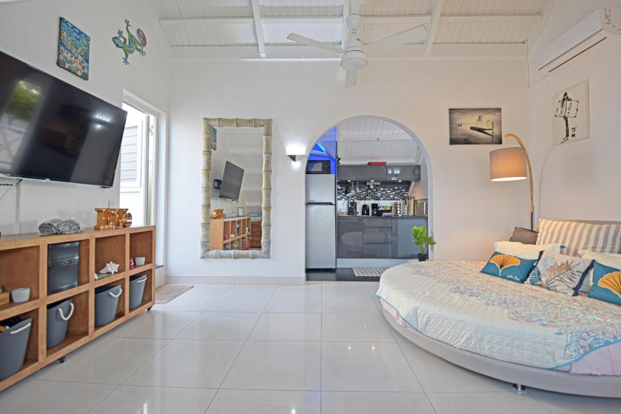 Deja Blue - Comfortable Beachfront Condo 마리고 외부 사진